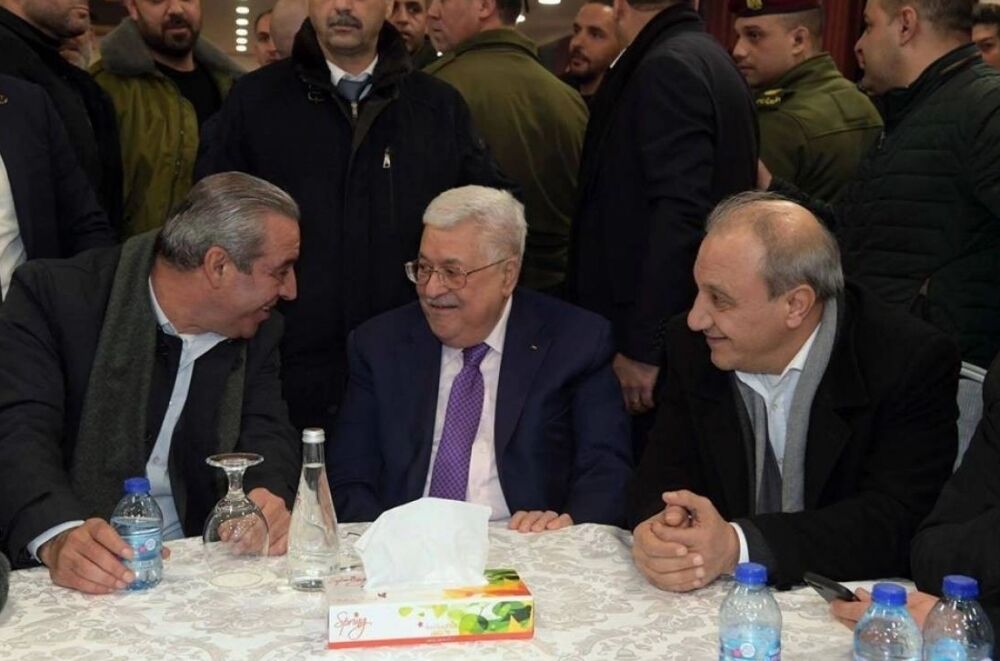 گروه های فلسطینی خطاب به عباس: فلسطینی‌ها در نشست شرم الشیخ شرکت نکنند