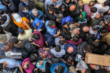 Tehran Grand Bazaar prior to Persian New Year holidays