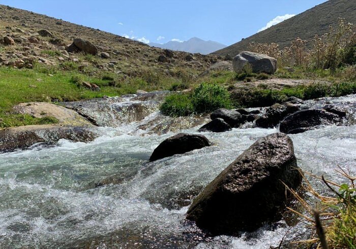 سفر به «جهنمدره»؛ جایی که صخرهها آسمان را میبلعند