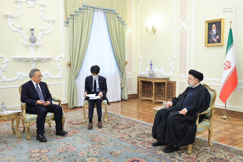 روابط ایران و چین در ۱۴۰۱؛ بهار در زمستان