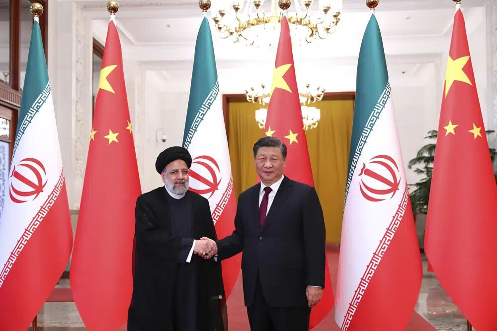 روابط ایران و چین در ۱۴۰۱؛ بهار در زمستان