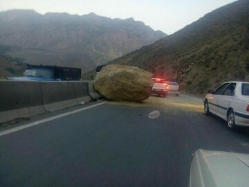 فرمانده پلیس‌ راه کندوان: مسافران از توقف در حاشیه این محور کوهستانی پرهیز کنند