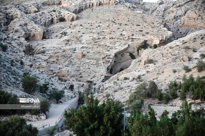 بوشهر چشم‌انتظار گردشگران نوروزی در کرانه‌ خلیج فارس، خوش‎بین به جذب گردشگران بین‌المللی