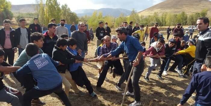 فارس سرآمد بازی‌های بومی و محلی، از یک قُل دوقل تا الک دولک