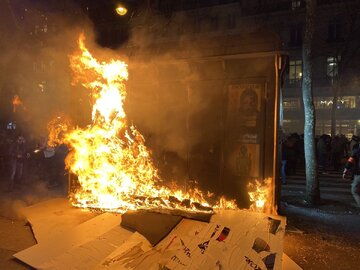 3,5 millions Français dans les rues contre le régime Macronie