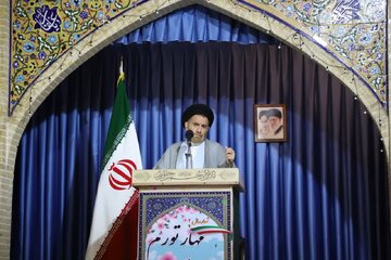 نماینده ولی فقیه در لرستان: سیاست دائمی آمریکا تقویت ناامنی در ایران است