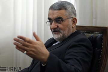 بروجردی: ایران باید جایگاهی برجسته در طرح «یک پهنه - یک راه» داشته باشد
