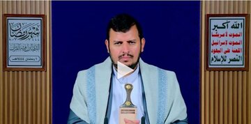 الحوثی: عربستان و امارات به جای آمریکا، به فکر منافع ملت خود باشند