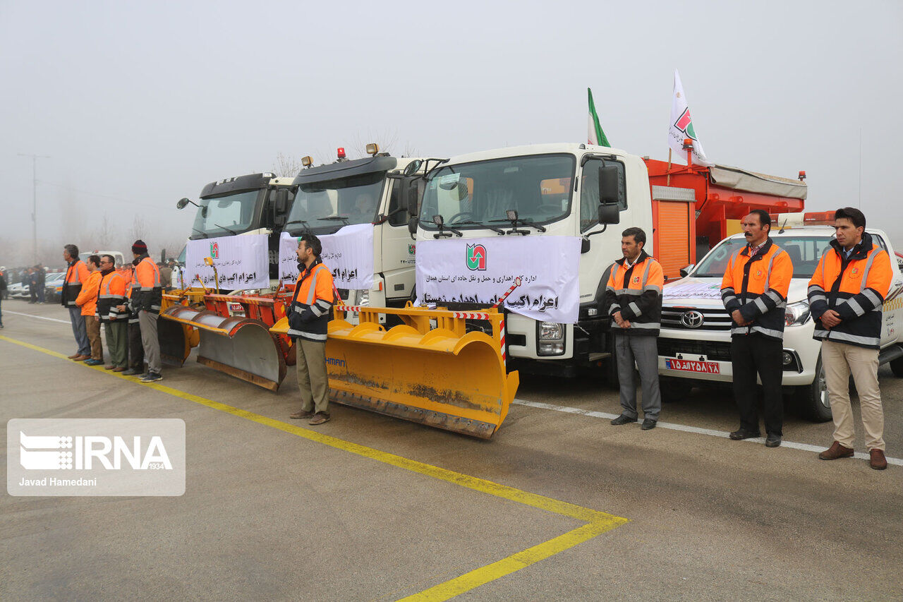 آمادگی ۷۰۵دستگاه ماشین آلات راهداری آذربایجان شرقی برای فصل سرما