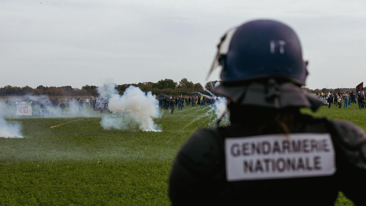 Sainte-Soline : le régime français identifie les manifestants grâce à un produit secret