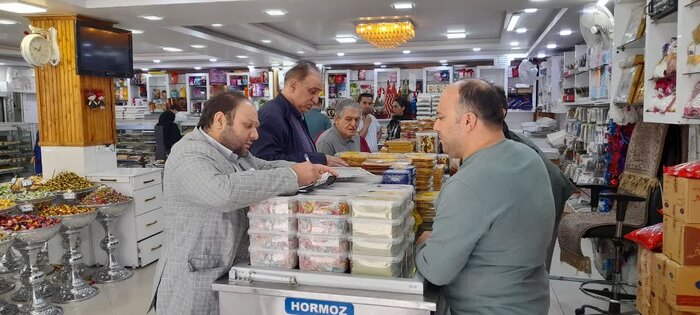 نظارت ۲ هزار کارشناس بهداشت محیط بر فعالیت رستورانهای شهری و جادهای 1 نظارت ۲ هزار کارشناس بهداشت محیط بر فعالیت رستورانهای شهری و جادهای