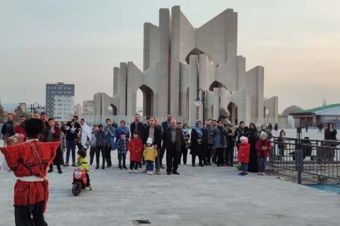 مقبره الشعرای تبریز کانون رویدادهای فرهنگی و ادبی شمالغرب میشود
