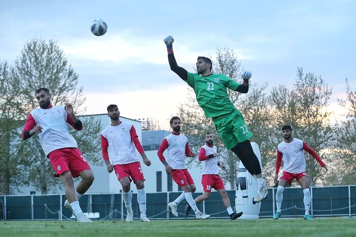 بانوان ملی پوش مهمان تمرین تیم ملی شدند/ تمرین با نشاط قبل از رویارویی با کنیا