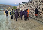 سیلاب راه ۱۲ روستای کلات را مسدود کرد+ فیلم