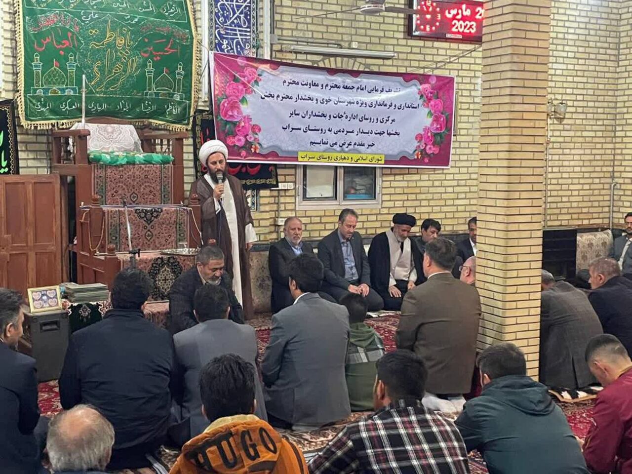 امام جمعه خوی: تلاش برای تحقق شعار سال یک تکلیف ملی است