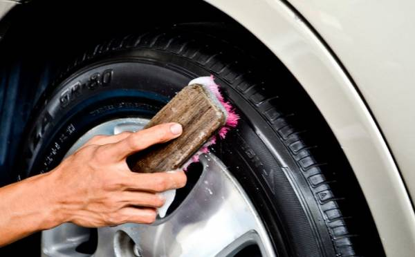 کاربردهای مایع ظرفشویی که از آن بیخبرید