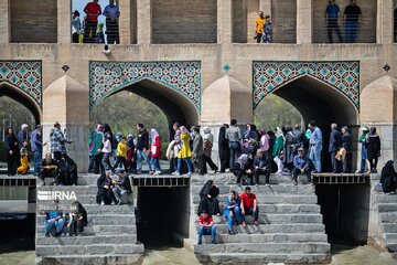 Zayanderoud ; attraction touristique dans le centre de l'Iran