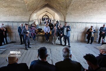 Zayanderoud ; attraction touristique dans le centre de l'Iran