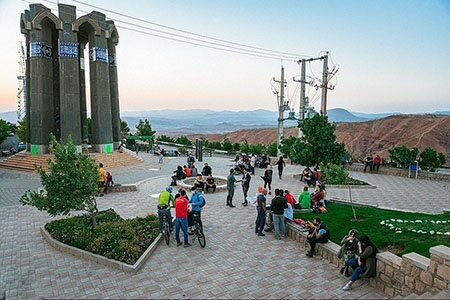 کوه عینالی؛ بزرگترین تفرجگاه کوهستانی شهر تبریز 1 کوه عینالی؛ بزرگترین تفرجگاه کوهستانی شهر تبریز