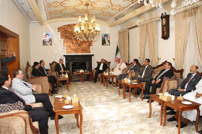 İran, Suudi Arabistan ve Suriye Büyükelçileri İran İslam Cumhuriyeti Büyükelçiliğinde İftar Yaptı 