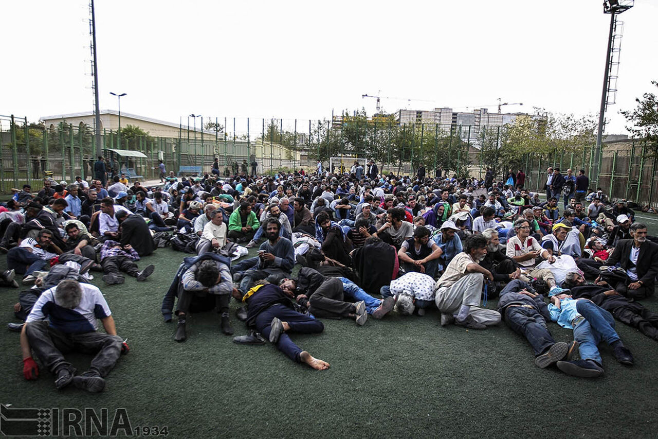 ۳۰۰ معتاد متجاهر در البرز جمع آوری شدند