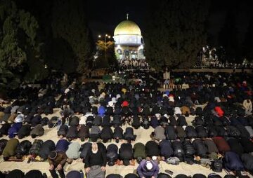 حضور ۱۵۰ هزار نفر در نماز عشاء و نماز ماه رمضان در مسجد الاقصی