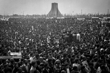 Le jour où la nation iranienne a dit « oui » à la République islamique