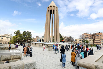 Hamedan, ci-git le sage Avicenne