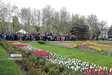 La fête des tulipes à Karadj