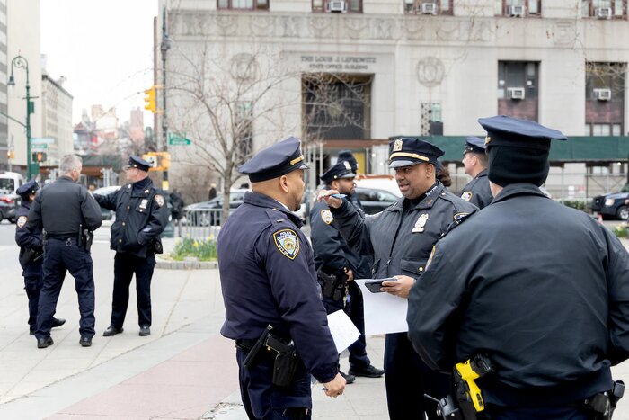 اولین دادگاه کیفری یک رئیس جمهور آمریکا و روزهای ملتهب پیش روی ترامپ