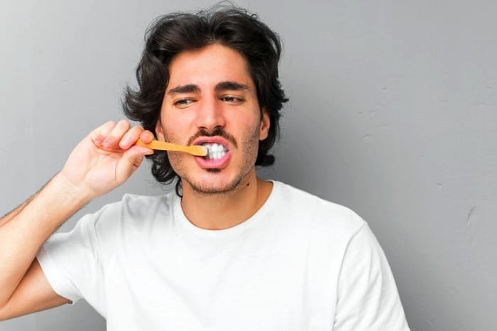 مسواک نزدن و این همه عوارض