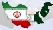 رئيس الوزراء الباكستاني يؤكد على تنمية التعاون التجاري مع ايران