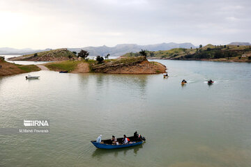 Iran : le lac Shahyoun à Dezful