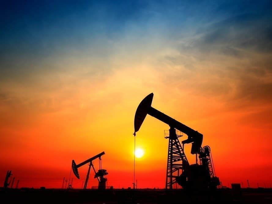 Petrol dünya piyasalarında %6'dan fazla pahalandı