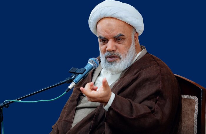 استاد اخلاق: هر شخصی صلاحیت نهی از منکر را ندارد