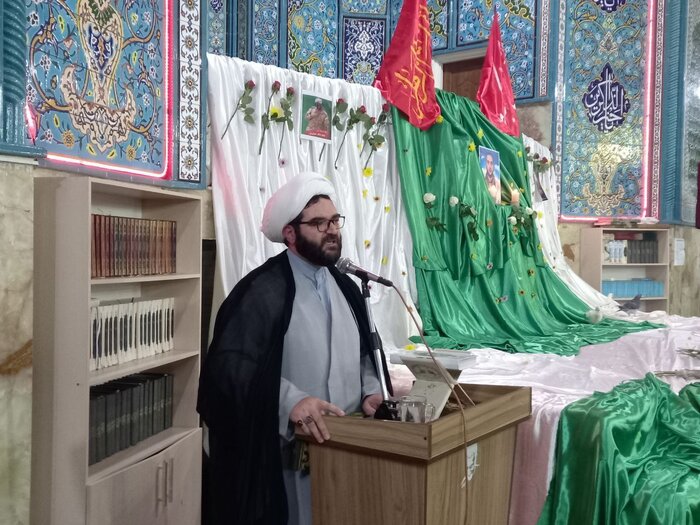 آیین وداع با پیکر شهید مدافع حرم" میلاد حیدری" در قروه برگزار شد+فیلم