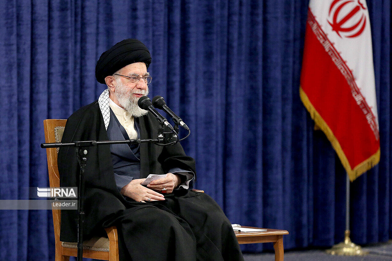 Supreme Leader to receive gov’t officials 