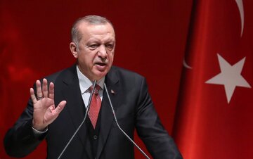 اردوغان : غرب علیه  او است و مردم در انتخابات آتی به آنان پاسخ می دهند 