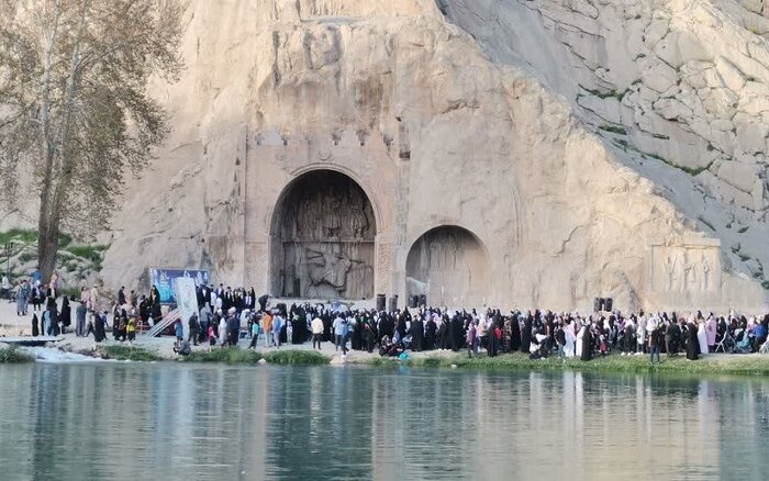 جشن بزرگ دختران روزه اولی‌ در تاق بستان کرمانشاه برگزار شد + فیلم 