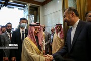 Das Treffen zwischen den Außenministern des Iran und Saudi-Arabiens