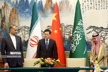 Le ministre iranien des Affaires étrangères, Hossein AmirAbdollahian, qui s'est rendu en Chine, a rencontré son homologue saoudien, Faisal bin Farhan, ce jeudi (6 avril 2023). (Photo : Ahmad Moini Jam)
