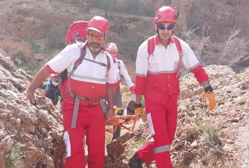 مرگ طبیعت‌گرد بر اثر سقوط از آبشار قلات شیراز