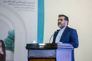 وزیر فرهنگ: جامعه اصیل ایرانی اجازه بازگشت دوران جاهلیت را نمی‌دهد