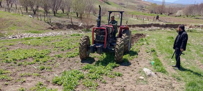 سنگینی کفه بیابان زایی بر بیابان زدایی در همدان