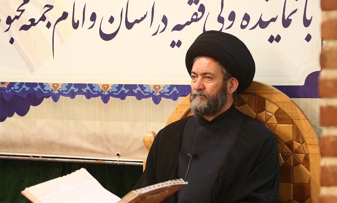 امام جمعه اردبیل: تربیت نسل جوان قرآنی یک ضرورت اجتماعی است
  