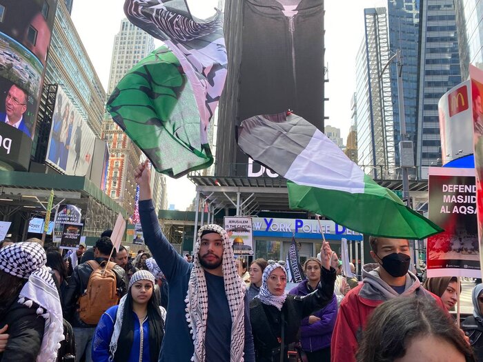 فریاد آزادی فلسطین در قلب منهتن نیویورک طنین انداز شد+ گزارش تصویری