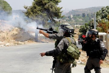 درگیری فلسطینیان با نظامیان صهیونیست در کرانه باختری
