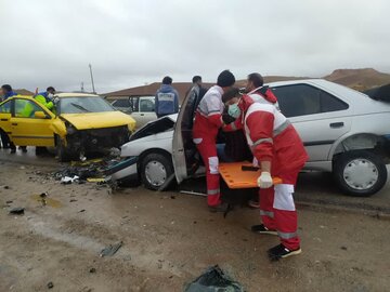 تصادف ۲ خودرو در زنجان ۶ مصدوم برجا گذاشت
