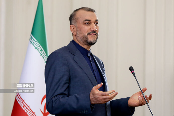Iran FM says Ashgabat transit deal was focus of his Oman visit