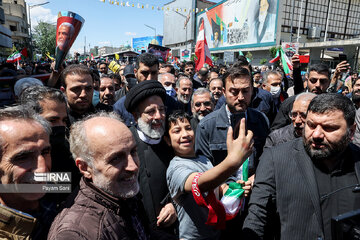 Journée d'Al-Qods : de nombreux responsables politiques, dont le président Raïssi, ont participé à la marche